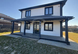 Дом 158м², 2-этажный, участок 6 сот.