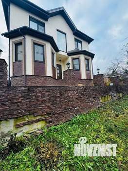 Дом 93м², 2-этажный, участок 11 сот.