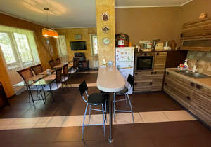 Дом 450м², 3-этажный, участок 15 сот.