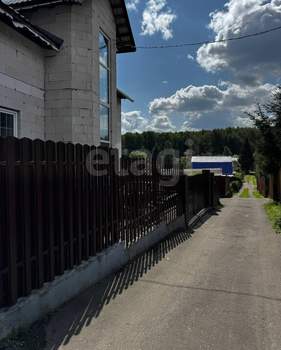 Дом 270м², 2-этажный, участок 6 сот.