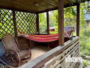 Дом 83м², 2-этажный, участок 8 сот.