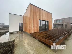 Дом 173м², 1-этажный, участок 6 сот.