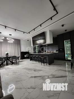 Дом 300м², 3-этажный, участок 7 сот.