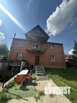 Дом 326м², 2-этажный, участок 5 сот.