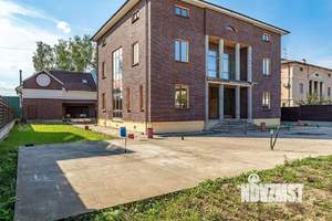 Коттедж 620м², 3-этажный, участок 20 сот.