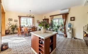 Дом 333м², 2-этажный, участок 25 сот.