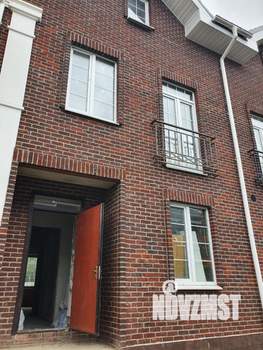 Таунхаус 150м², 3-этажный, участок 1 сот.