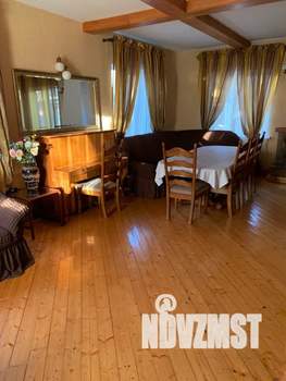 Дом 180м², 2-этажный, посуточно, 