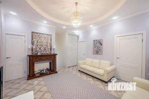 Коттедж 140м&sup2;, 2-этажный, на длительный срок, 