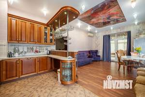Дом 650м², 4-этажный, посуточно, 