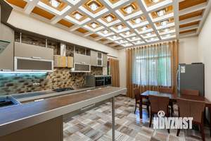 Дом 900м², 2-этажный, посуточно, 