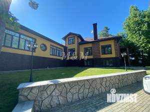 Дом 900м², 2-этажный, посуточно, 