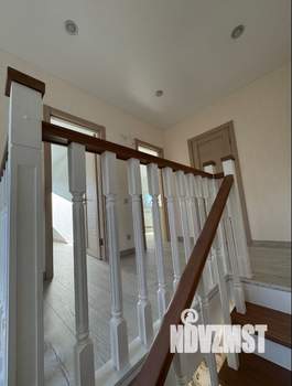 Коттедж 100м&sup2;, 2-этажный, на длительный срок, 