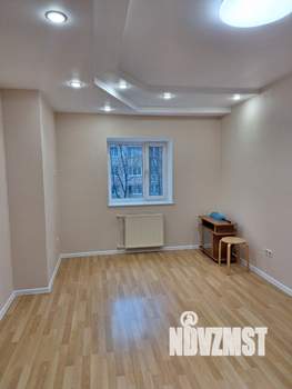 Таунхаус 220м², 3-этажный, на длительный срок, 