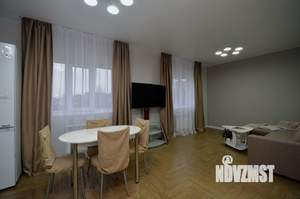 Дом 100м², 2-этажный, на длительный срок, 