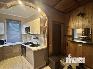 Дом 80м², 2-этажный, на длительный срок, 