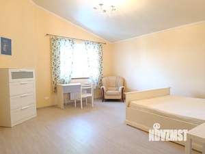 Коттедж 170м², 2-этажный, на длительный срок, 