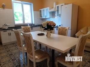 Коттедж 170м², 2-этажный, на длительный срок, 