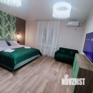 Дом 420м&sup2;, 2-этажный, посуточно, 