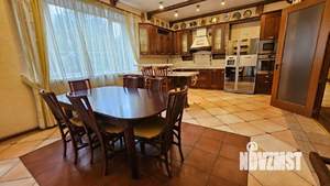 Дом 450м², 2-этажный, на длительный срок, 