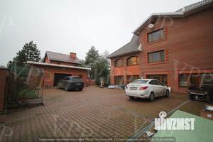 Коттедж 830м&sup2;, 3-этажный, на длительный срок, 