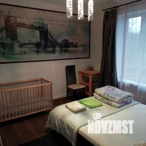 Дом 210м², 2-этажный, посуточно, 