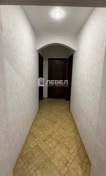 Дом 212м², 3-этажный, на длительный срок, 