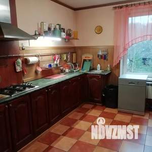 Дом 210м², 2-этажный, посуточно, 