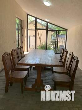 Дом 300м², 2-этажный, посуточно, 