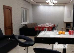 Дом 320м², 3-этажный, посуточно, 