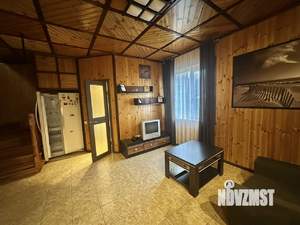 Дом 80м², 2-этажный, на длительный срок, 