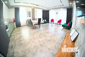 Дом 260м², 2-этажный, посуточно, 