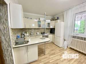 Коттедж 200м², 2-этажный, на длительный срок, 