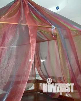 Дом 300м&sup2;, 2-этажный, посуточно, 