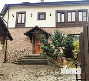Дом 450м², 3-этажный, на длительный срок, 