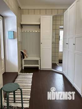 Дом 200м&sup2;, 2-этажный, на длительный срок, 