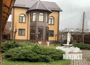 Коттедж 265м², 3-этажный, на длительный срок, 