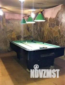 Дом 300м&sup2;, 2-этажный, посуточно, 