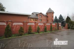 Коттедж 830м&sup2;, 3-этажный, на длительный срок, 