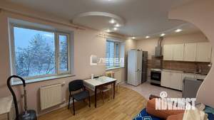 Дом 212м², 3-этажный, на длительный срок, 