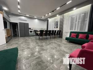 Дом 260м², 2-этажный, посуточно, 