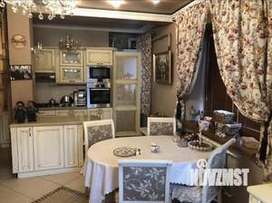 Коттедж 265м², 3-этажный, на длительный срок, 