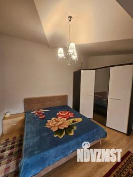 Таунхаус 100м², 3-этажный, на длительный срок, 