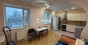 Дом 212м², 3-этажный, на длительный срок, 