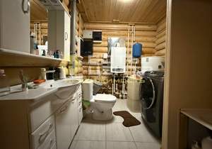 Дом 250м², 2-этажный, участок 10 сот.  