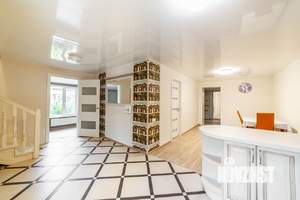 Дом 150м², 2-этажный, участок 5 сот.  