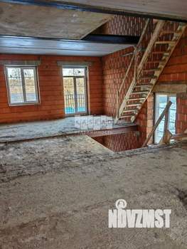 Таунхаус 200м², 3-этажный, участок 3 сот.  