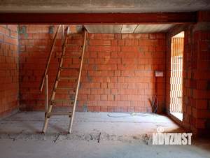 Таунхаус 113м², 2-этажный, участок 1 сот.  