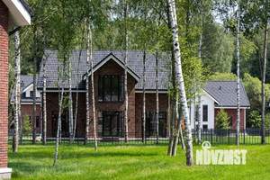 Коттедж 230м², 2-этажный, участок 7 сот.  