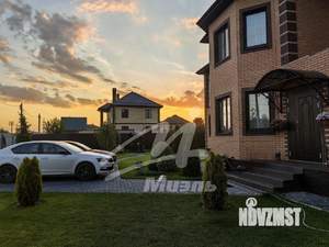 Дом 247м², 2-этажный, участок 10 сот.  